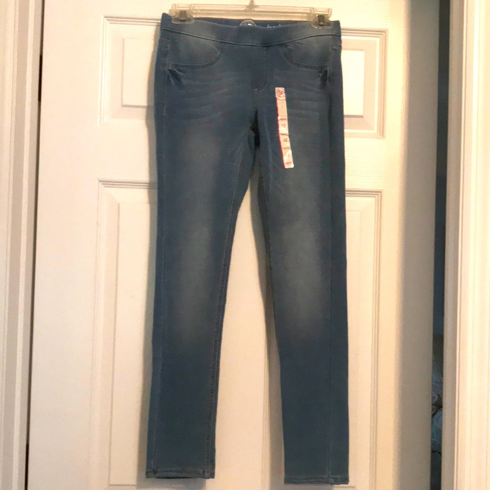 Girl’s jeans